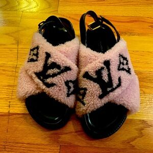 Louis Vuitton Paseo Sandals